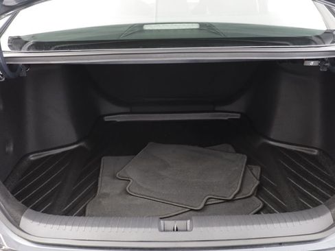 Used 2023 Honda Accord LX image 17