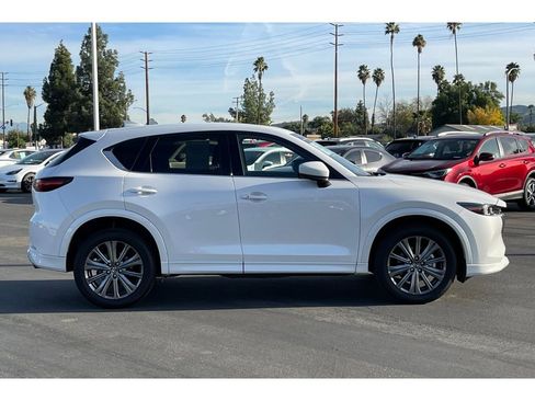 Certified 2025 MAZDA CX-5 Signature image 8