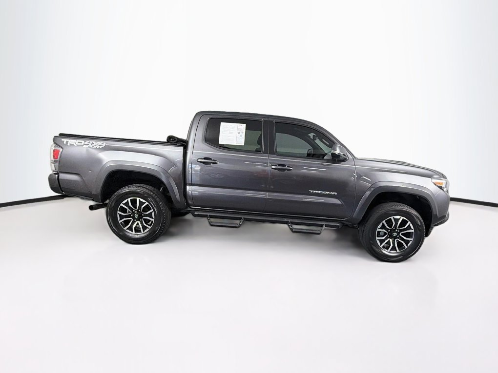 Used 2022 Toyota Tacoma TRD Sport w/ Technology Package AWD/4WD image 11