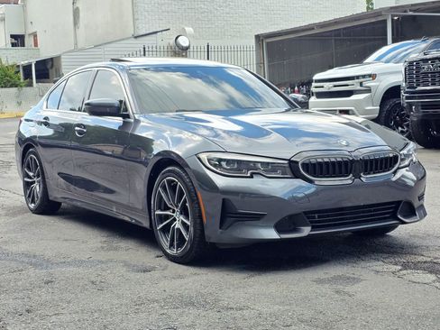 Used 2022 BMW 330i Sedan w/ Premium Package RWD image 9