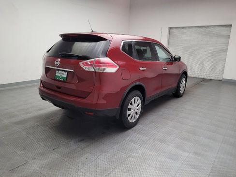 Used 2016 Nissan Rogue S w/ Appearance Package FWD image 9