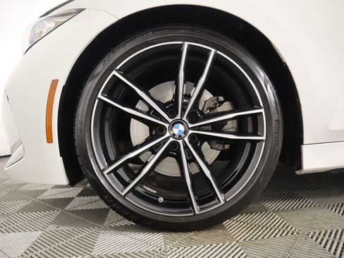 Used 2023 BMW 330i Sedan w/ M Sport Package image 31