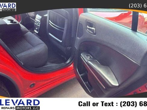 Used 2014 Dodge Charger SXT AWD/4WD image 30