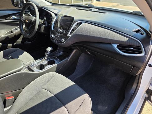 Used 2023 Chevrolet Malibu LS w/ Driver Confidence Package FWD image 18