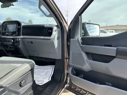 Used 2023 Ford F150 XLT image 9