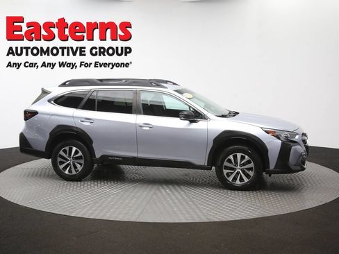Used 2023 Subaru Outback Premium AWD/4WD image 46