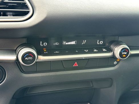 New 2025 MAZDA CX-30 AWD 2.5 S w/ Select Sport Pkg image 15