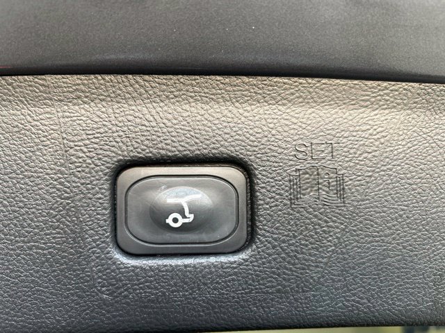 Used 2024 Ford Edge Titanium AWD/4WD image 7