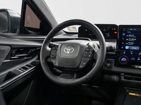 Certified 2026 Toyota C-HR AWD/4WD image 15