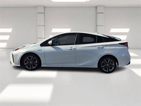Used 2019 Toyota Prius Limited image 2