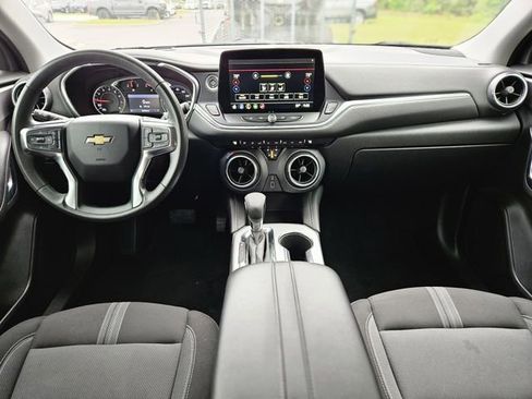 Used 2023 Chevrolet Blazer LT FWD image 15