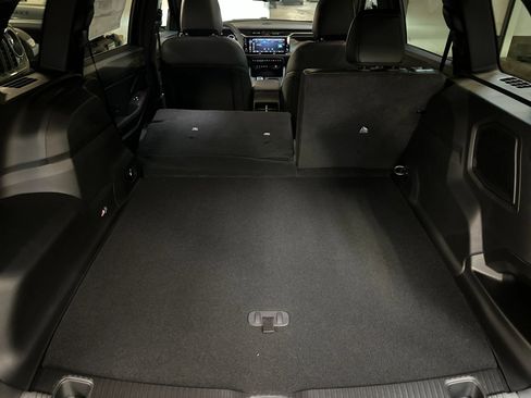 New 2026 Jeep Cherokee Overland w/ Advanced Pro Tech Group AWD/4WD image 14
