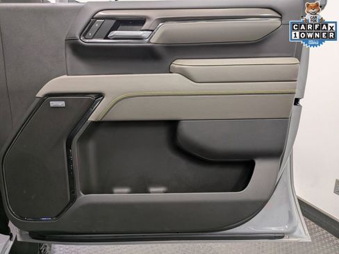 Used 2025 Chevrolet Silverado 2500 ZR2 w/ LPO, Dark Essentials Package AWD/4WD image 28