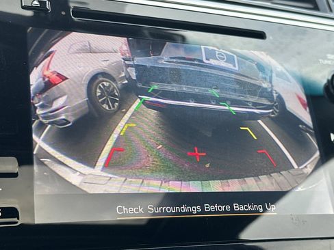 Used 2018 Subaru Outback 2.5i Premium image 21