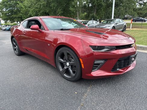 Used 2016 Chevrolet Camaro SS RWD image 7