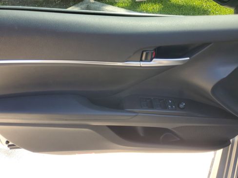 Used 2024 Toyota Camry LE FWD image 17