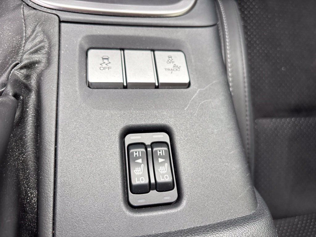 Used 2024 Toyota GR86 Premium RWD image 25