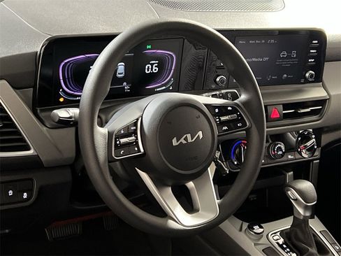 New 2026 Kia Seltos LX image 14