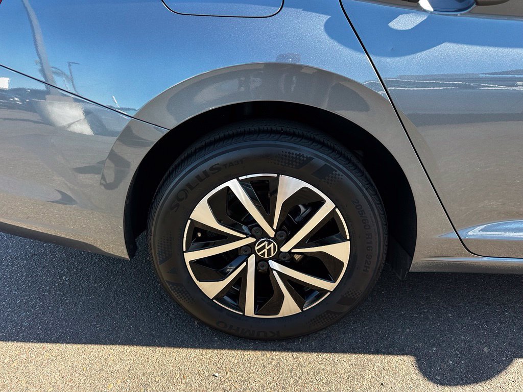 Used 2025 Volkswagen Jetta S FWD image 13