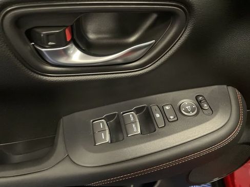 Certified 2024 Honda HR-V Sport image 13
