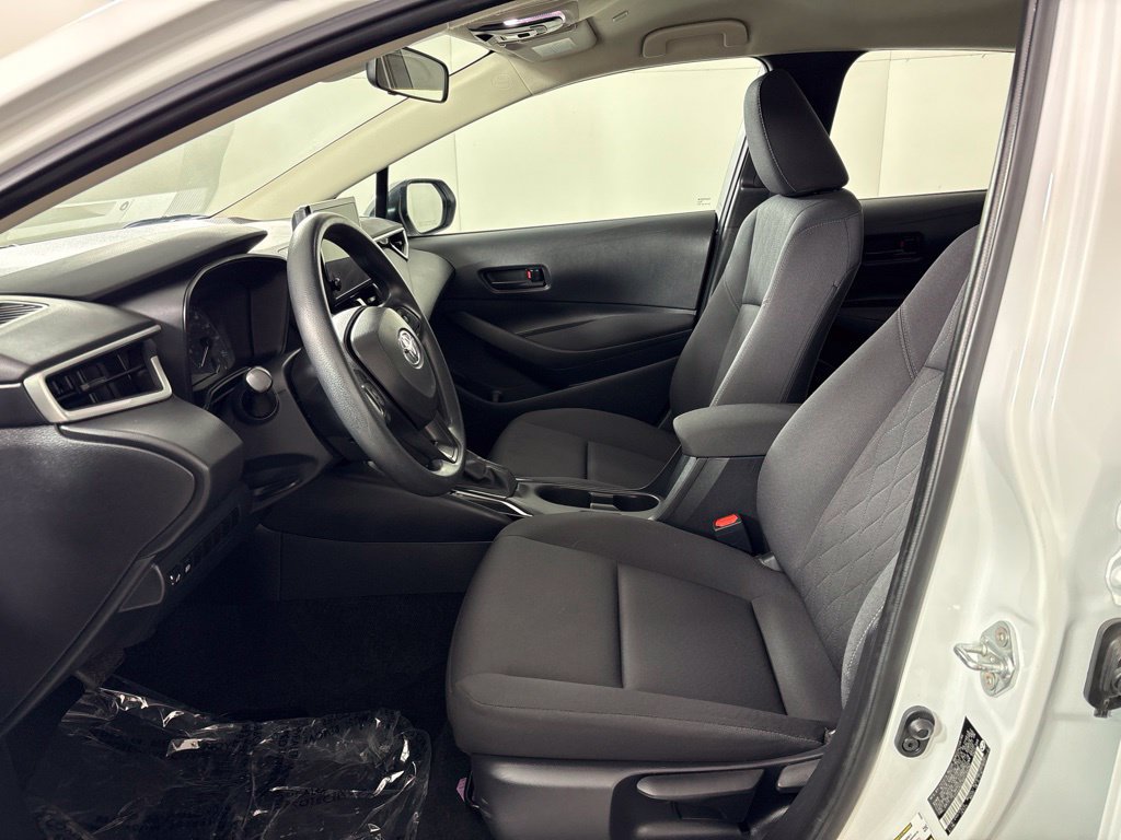 Used 2024 Toyota Corolla LE FWD image 24