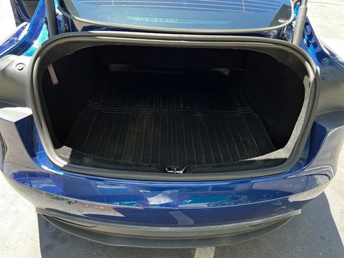 Used 2025 Tesla Model 3 Long Range AWD/4WD image 23