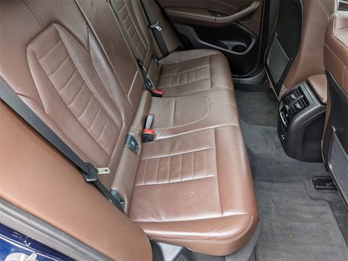 Used 2022 BMW X4 xDrive30i w/ M Sport Package 2 image 28