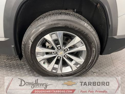 Used 2025 Chevrolet Equinox LT FWD image 23