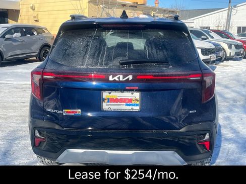 New 2026 Kia Seltos EX image 4