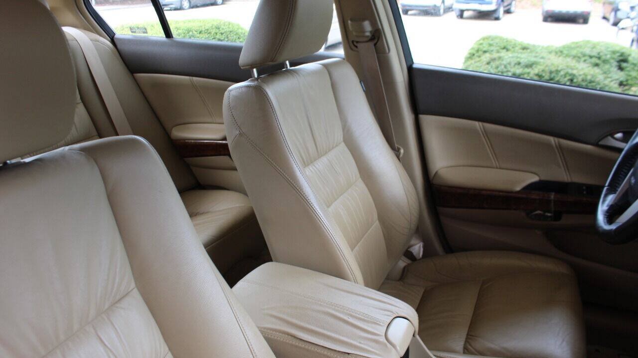 Used 2009 Honda Accord EX-L image 41