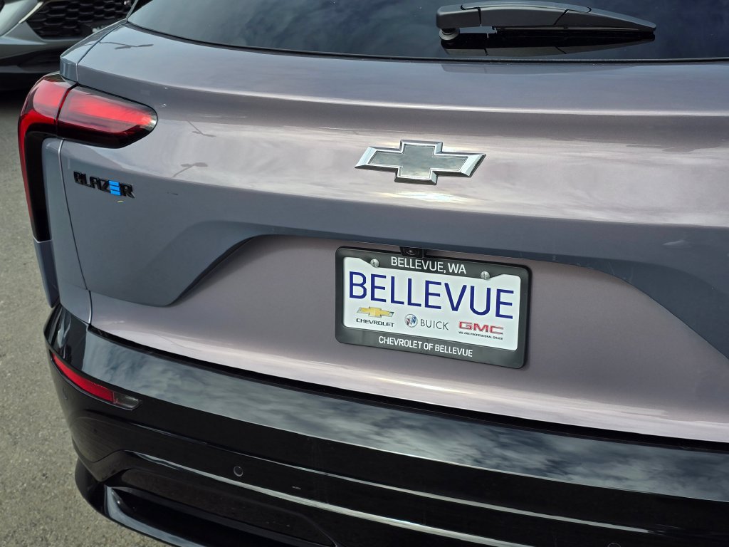 New 2026 Chevrolet Blazer EV RS AWD/4WD image 15