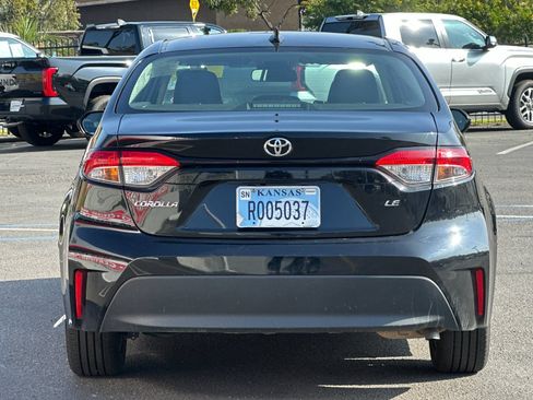 Used 2024 Toyota Corolla LE image 4