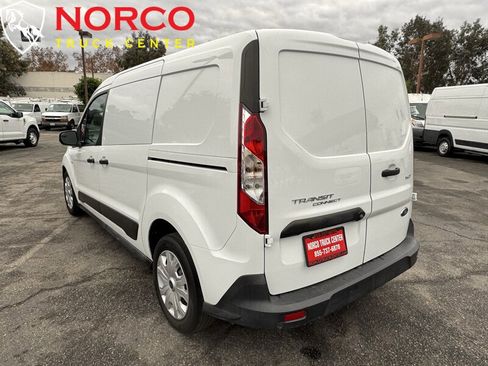 Used 2021 Ford Transit Connect XLT image 9