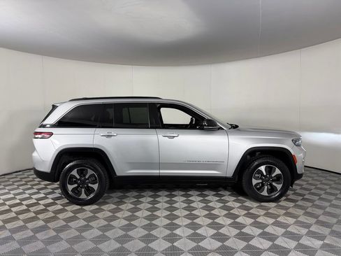 Certified 2024 Jeep Grand Cherokee Limited 4xe AWD/4WD image 6