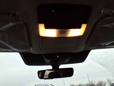 New 2026 Nissan Pathfinder SL image 24