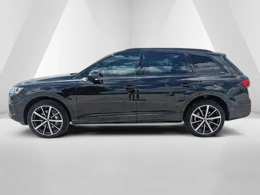 Used 2023 Audi Q7 3.0T Premium Plus AWD/4WD image 4