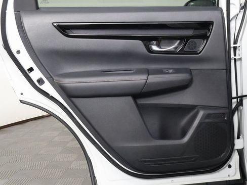 Used 2024 Honda CR-V Sport Touring image 13