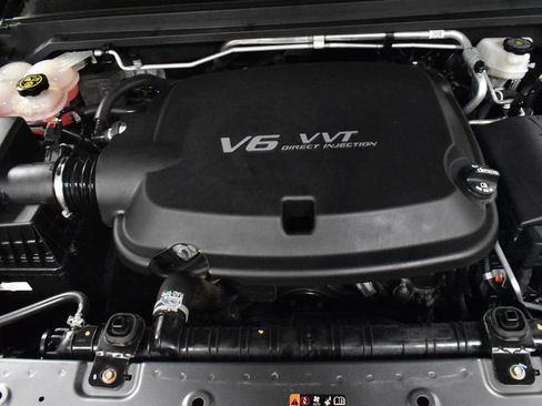 Used 2019 Chevrolet Colorado LT w/ LT Convenience Package image 10