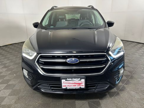 Used 2017 Ford Escape SE w/ Equipment Group 201A AWD/4WD image 6