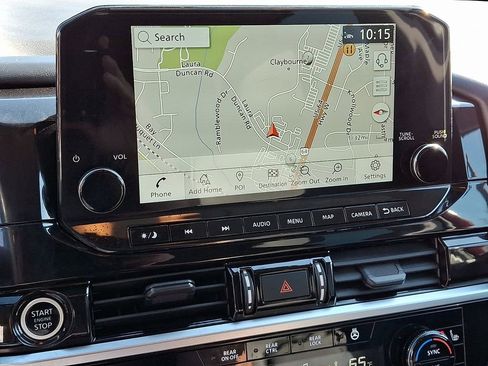 Used 2022 Nissan Pathfinder SL image 17