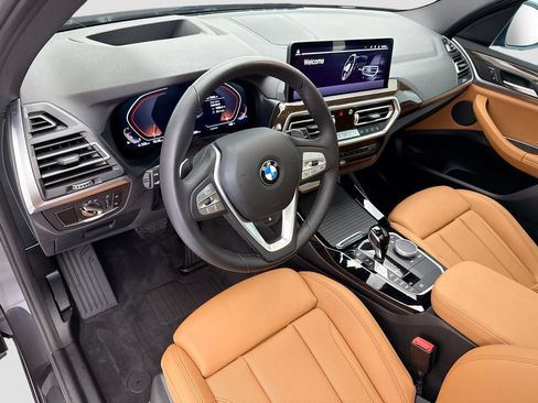 Used 2024 BMW X3 xDrive30i w/ Premium Package AWD/4WD image 9