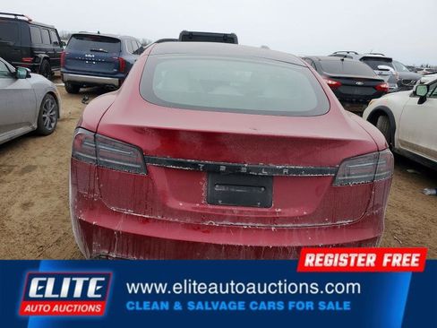 Used 2024 Tesla Model S image 12