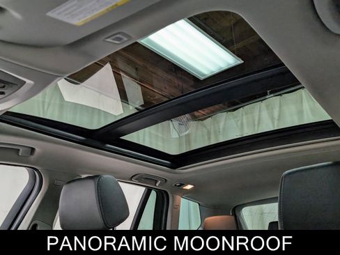 Used 2017 BMW X3 xDrive28i image 16