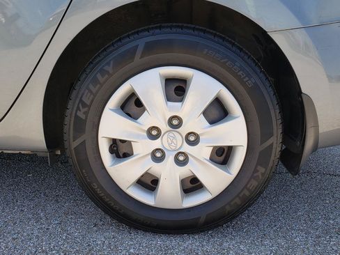 Used 2011 Hyundai Elantra w/ Popular Equipment Pkg 2 FWD image 27