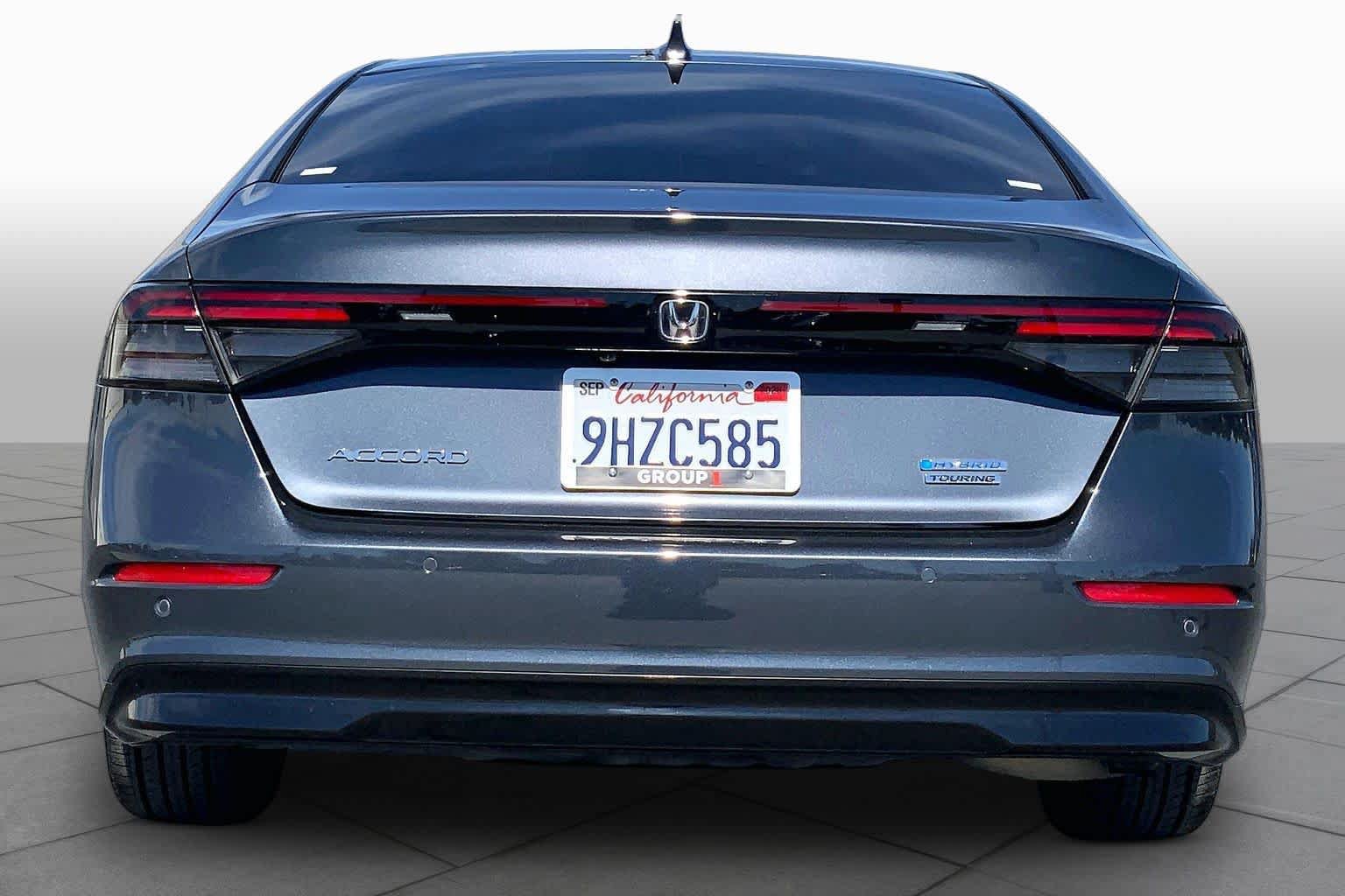 Used 2023 Honda Accord Touring image 4
