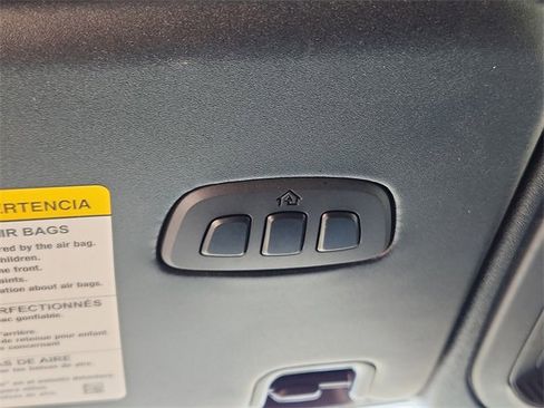 Used 2025 Ford Bronco Outer Banks image 20