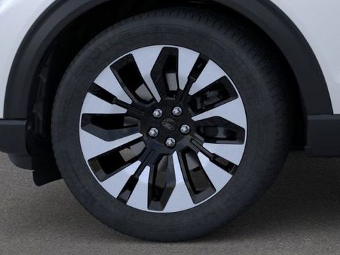 New 2026 Ford Explorer Platinum w/ LUX Leather Package image 19