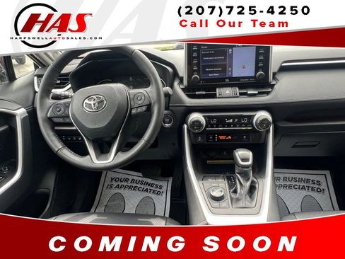 Used 2021 Toyota RAV4 Limited image 12