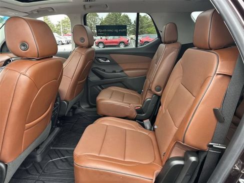 Certified 2020 Chevrolet Traverse High Country w/ LPO, Floor Liner Package AWD/4WD image 26
