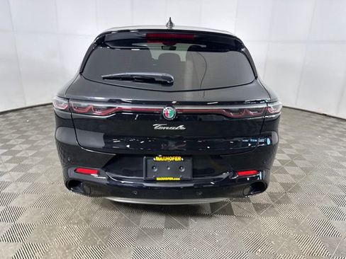 Used 2024 Alfa Romeo Tonale Ti AWD/4WD image 4